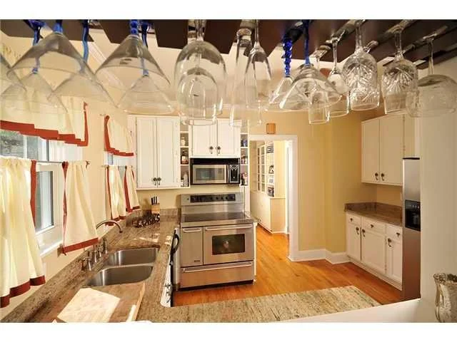 Photo of 439 SE Hibiscus Avenue