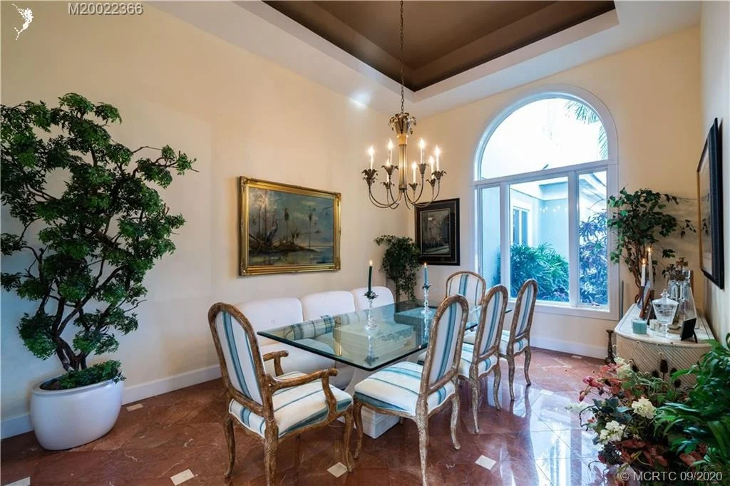 Photo of 6979 SE Harbor Circle