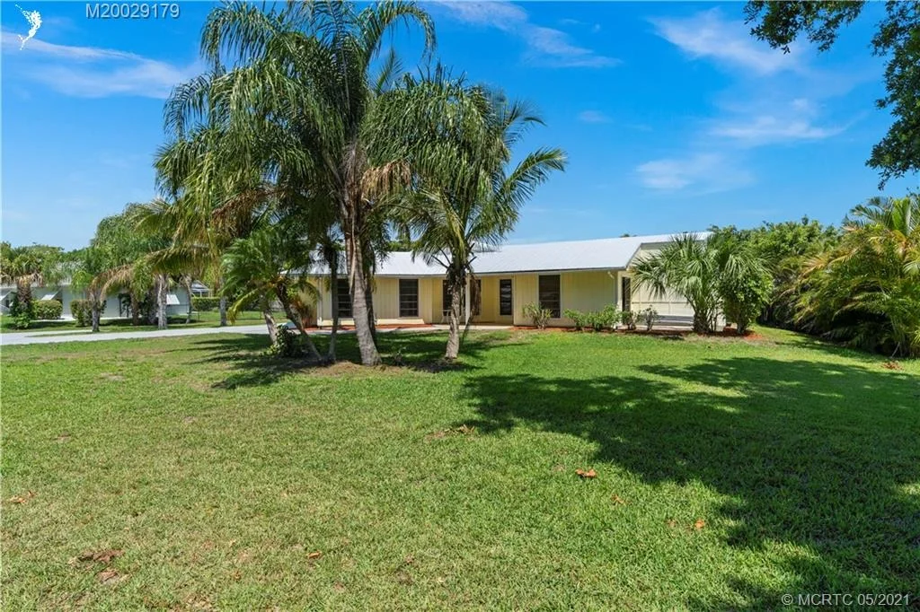 Photo of 5273 SE Tall Pines Way