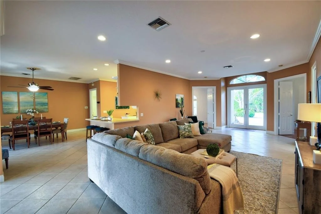 Photo of 5124 SE Horseshoe Point Road