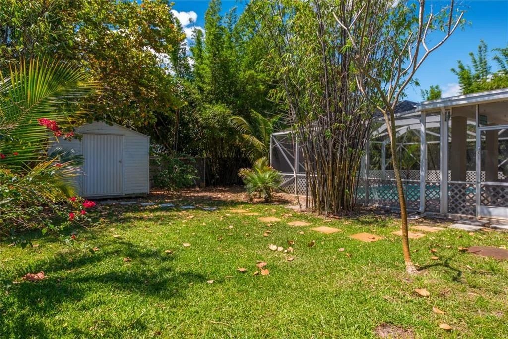 Photo of 522 SE Edgewood Drive
