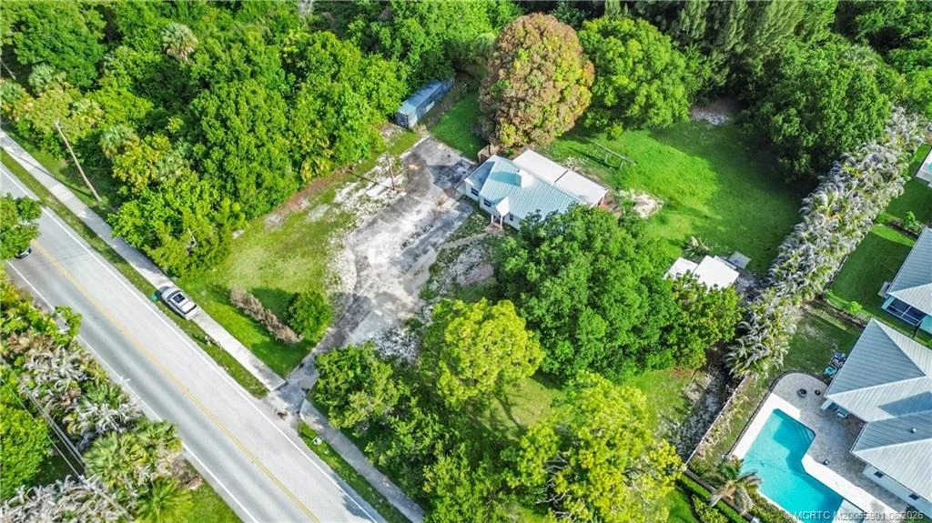Photo of 1699 NW Britt Road