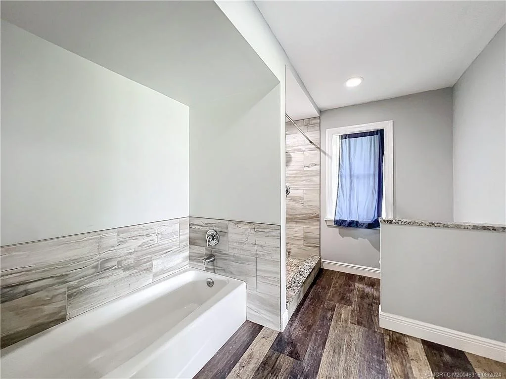 Photo of 5204 Silver Oak Drive