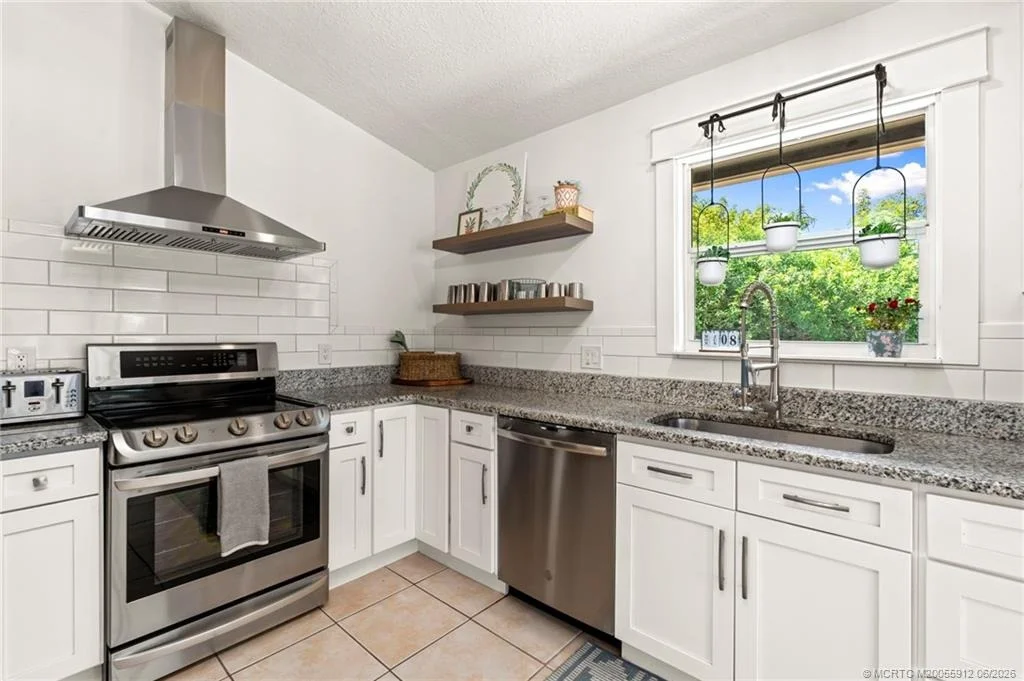 Photo of 4401 SE Satinleaf Place