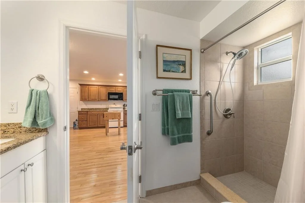 Photo of 826 SW Rustic Circle
