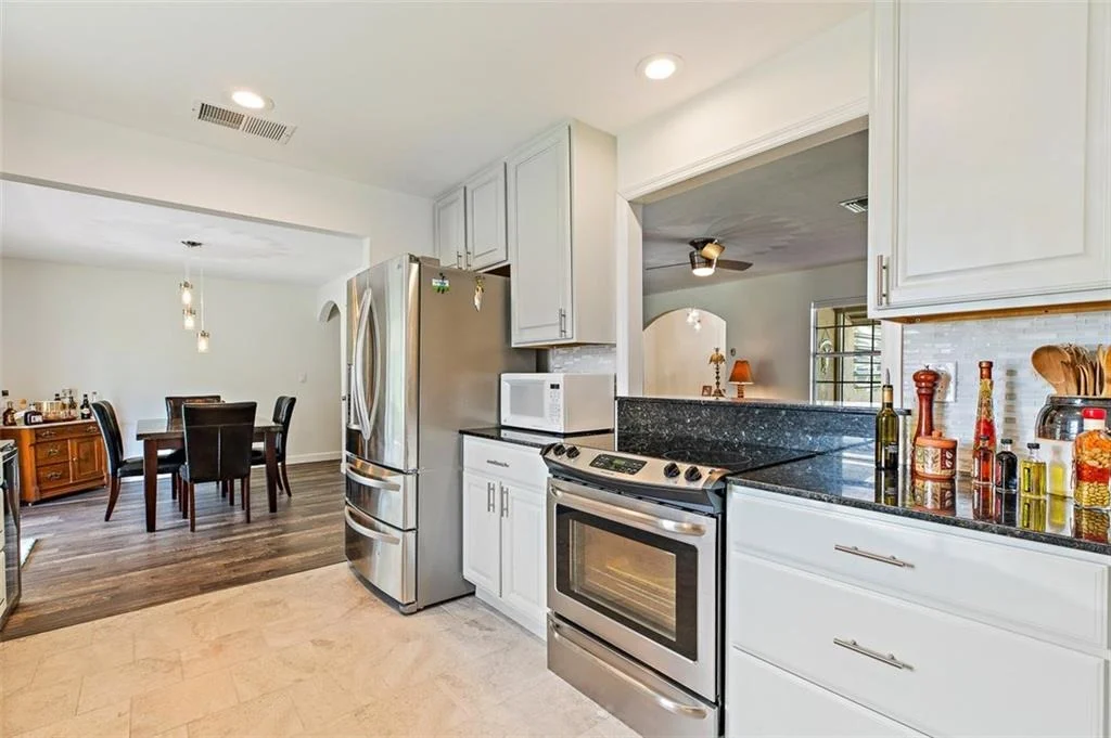 Photo of 6489 SE Lake Circle