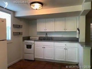 Photo of Unit 35 at 417 SE Coconut Avenue