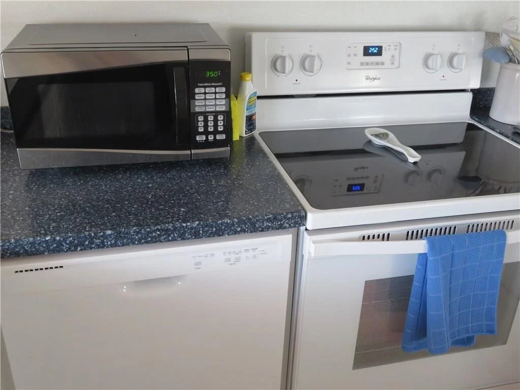 Photo of 15 Nettles Boulevard