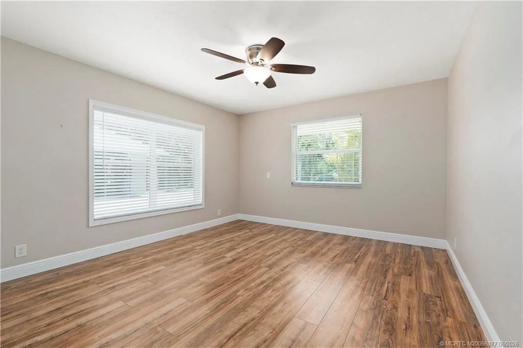 Photo of 53 N Sewalls Point Road