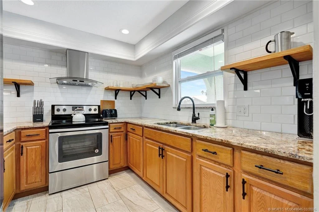 Photo of 5914 SE Mitzi Lane