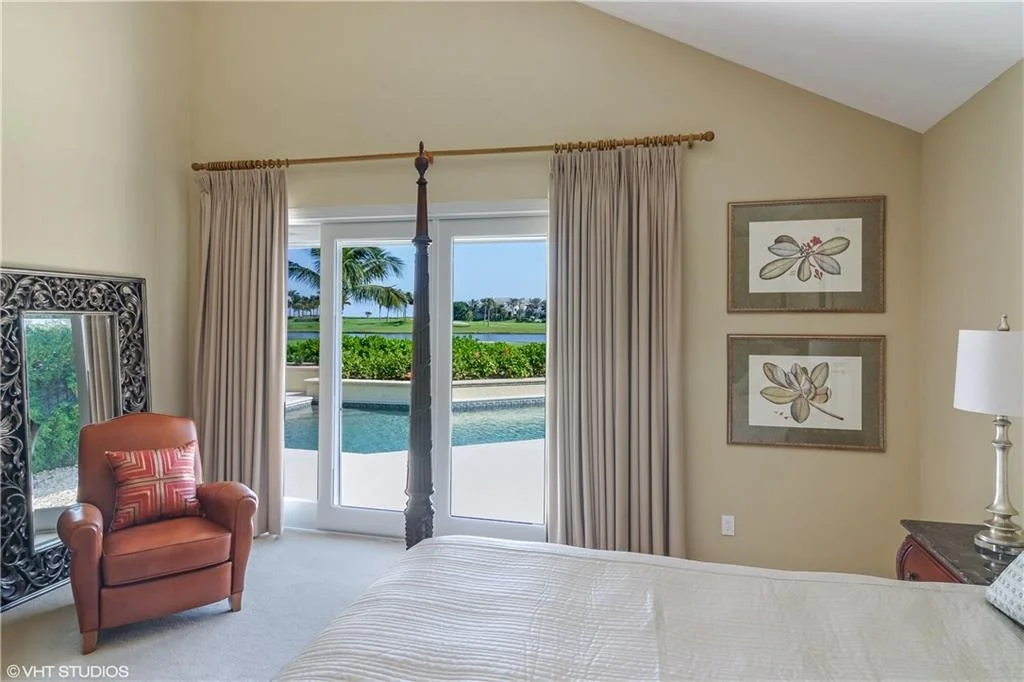 Photo of 6931 SE Harbor Circle