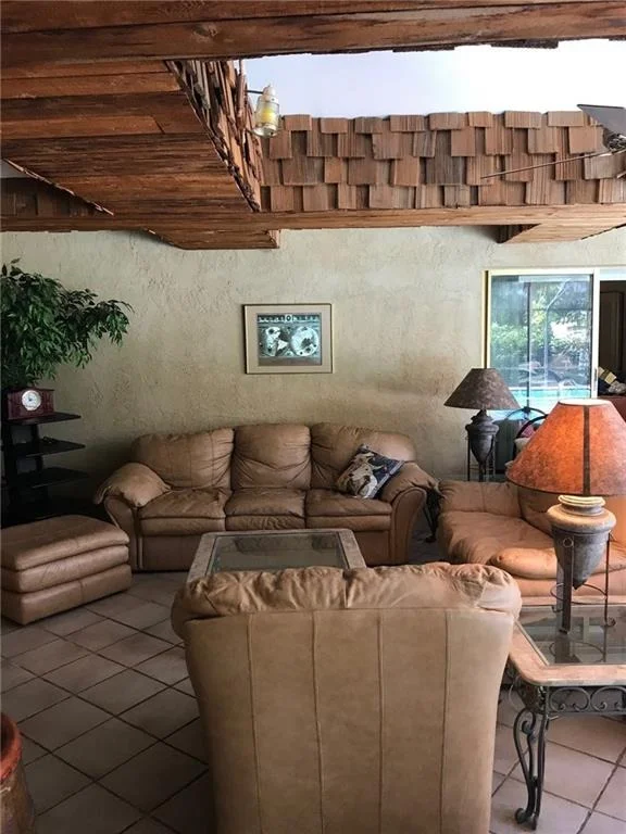 Photo of 1497 NW Lake Point