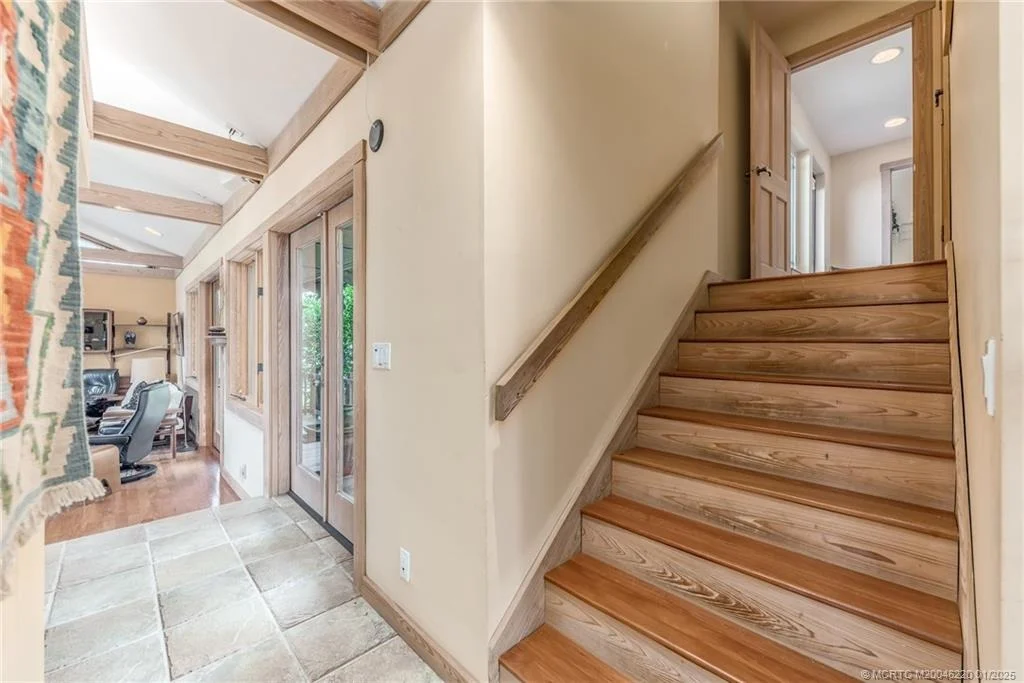 Photo of 1844 NW Pine Tree Lane