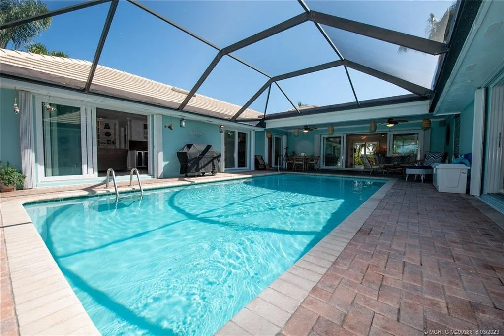Photo of 3231 SE Fairway W