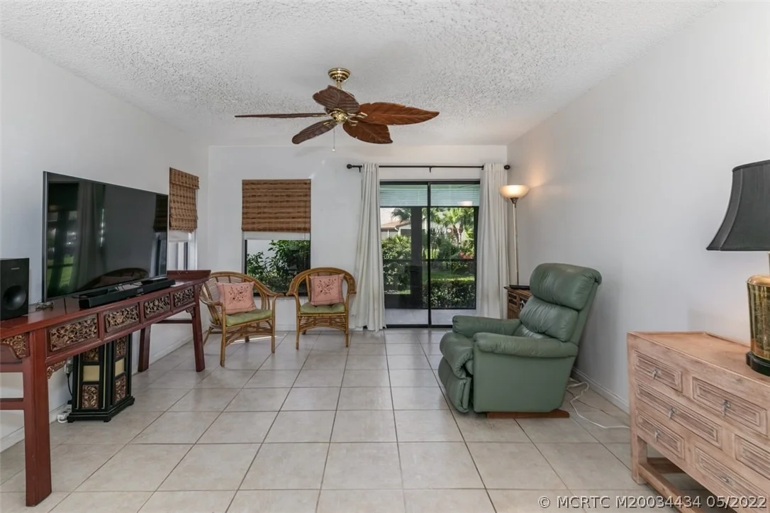 Photo of Unit 802 at 950 S Kanner Highway
