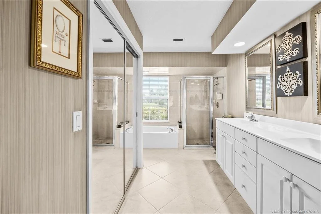 Photo of 2375 NW Cove View