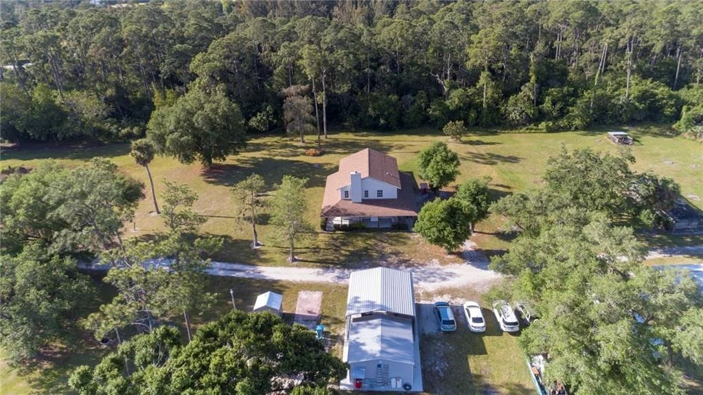 Photo of 1677 D Road