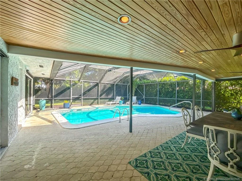 Photo of 6 Copaire Road
