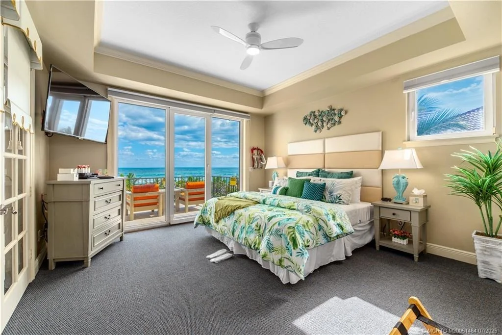 Photo of 4643 NE Ocean Boulevard