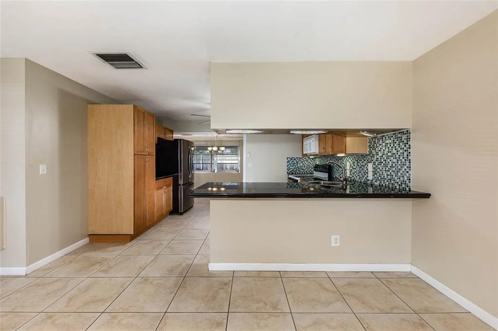 Photo of 414 SE Fini Drive