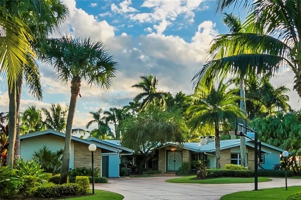Photo of 1766 NW Harbor Place
