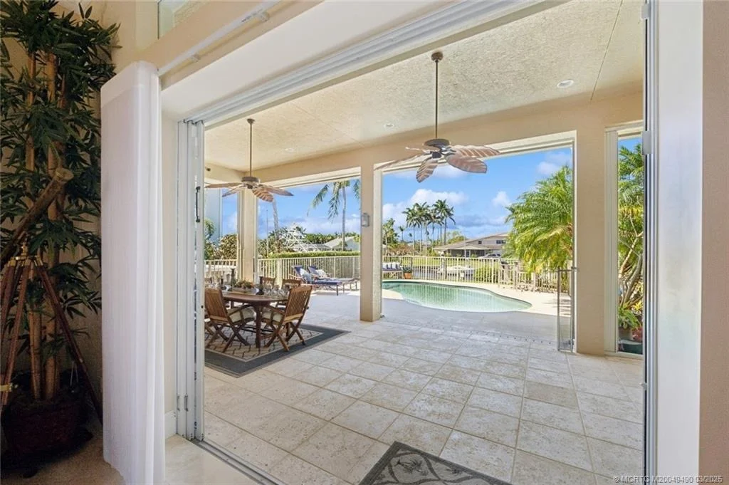 Photo of 2492 NW Everglades Boulevard