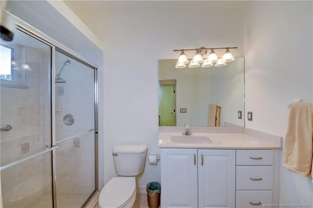 Photo of 2480 NW Everglades Boulevard