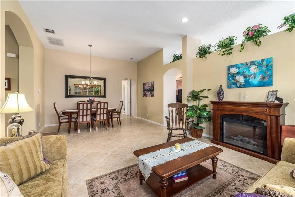 Photo of 1437 SE Legacy Cove Circle