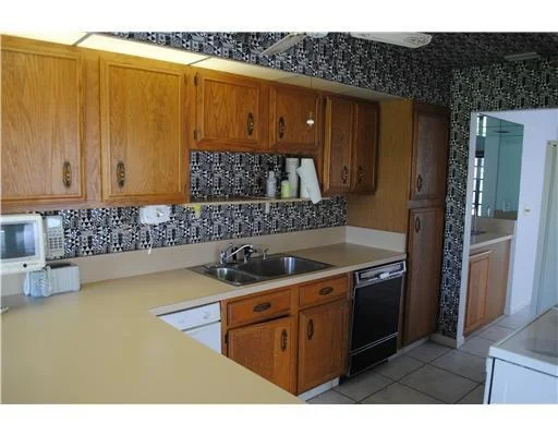 Photo of 17048 TRAVERSE Circle