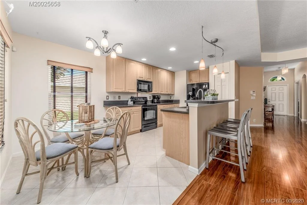 Photo of 4572 SE Murray Cove Circle