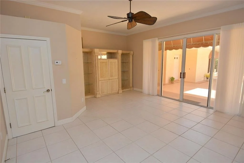 Photo of 2 N Via Lucindia Drive S