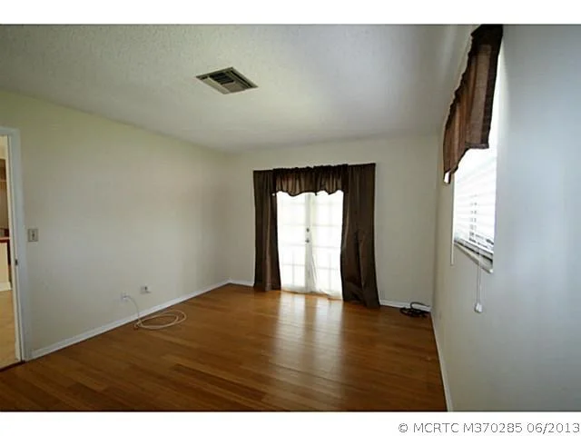 Photo of 1144 NW Spruce Ridge Drive