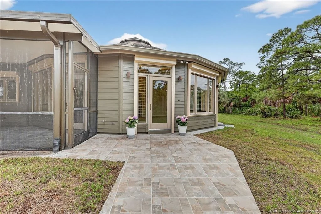 Photo of 9180 SW Star Drive
