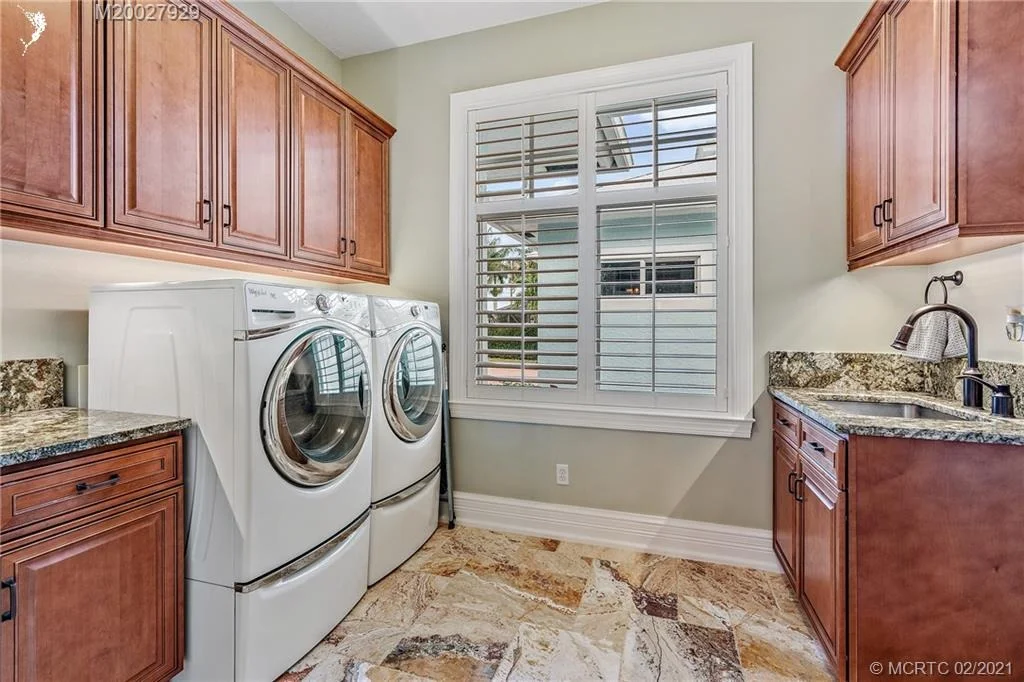 Photo of 2530 NW Britt Road