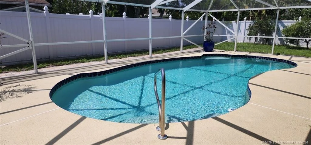 Photo of 4898 SE Major Way
