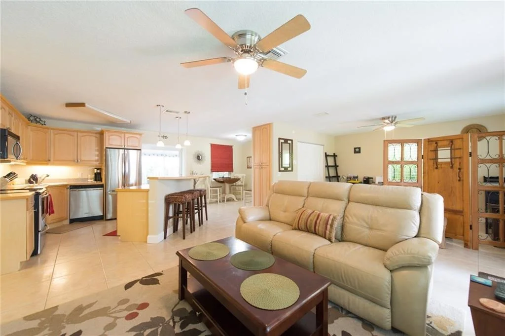Photo of 509 NW North River Point Drive