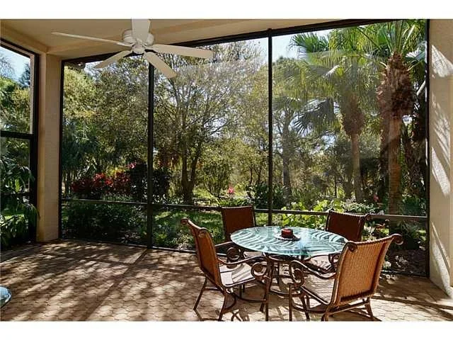 Photo of 3663 SE Cambridge Drive