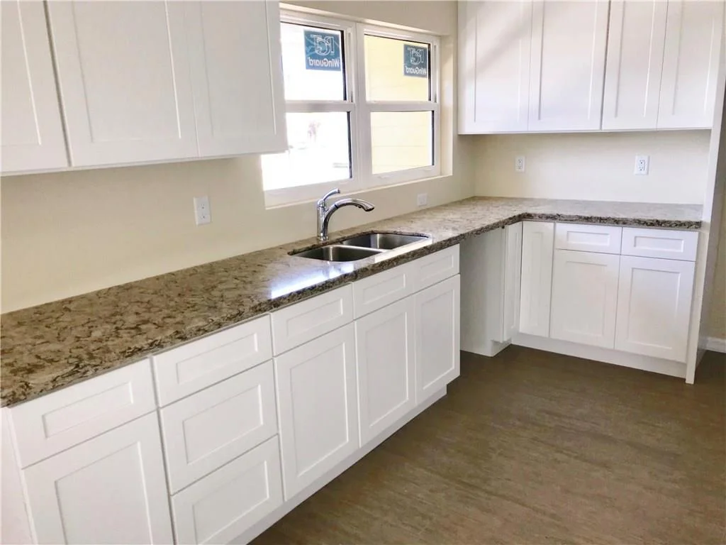 Photo of 1824 SE Granada Lane