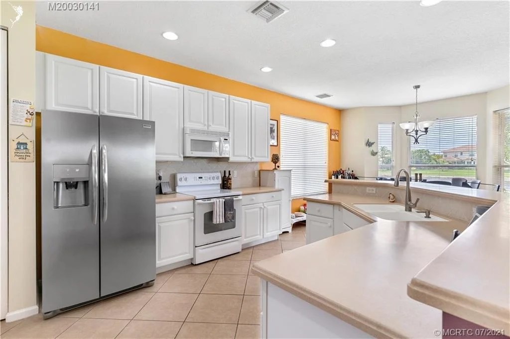Photo of 1385 SE Legacy Cove Circle