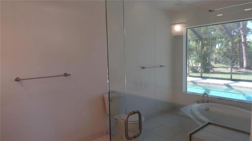 Photo of 1606 NW Pine Lake Drive