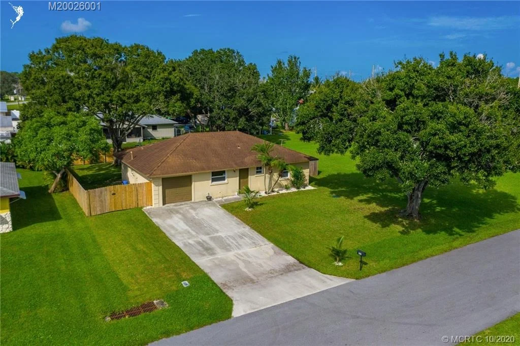 Photo of 903 NW 12th Terrace