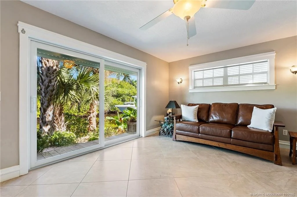 Photo of 655 SW Salerno Road