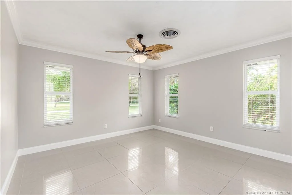 Photo of 1469 NW Fork Road