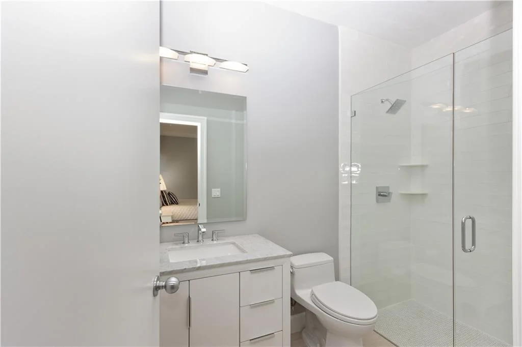 Photo of 6933 SE Harbor Circle