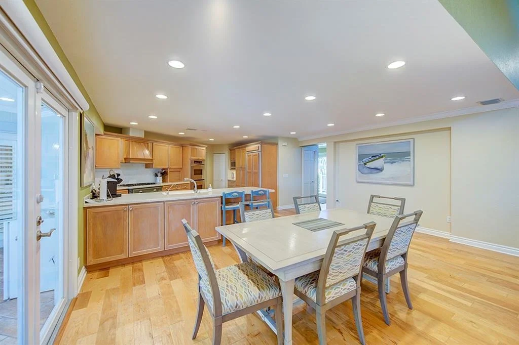 Photo of 4360 NE Joes Point Road