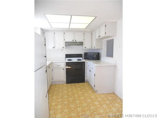 Photo of Unit 385 at 2950 SE Ocean # 38-5 Boulevard