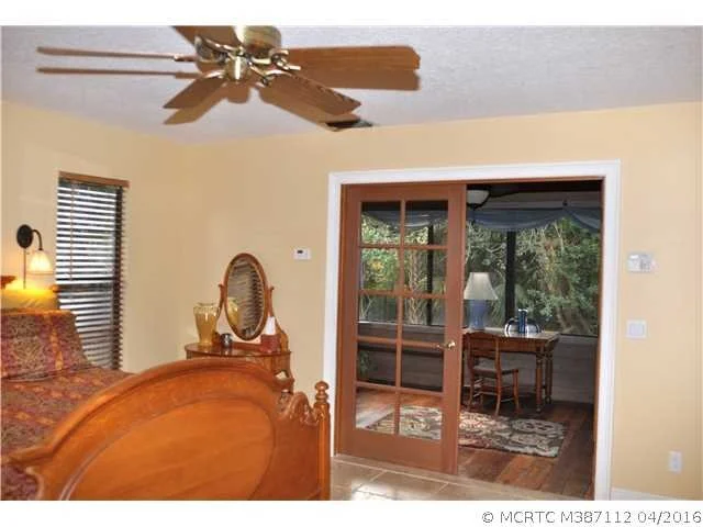 Photo of 1091 SE Buttonwood Circle