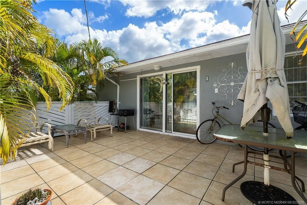 Photo of 4805 SE Manatee Terrace