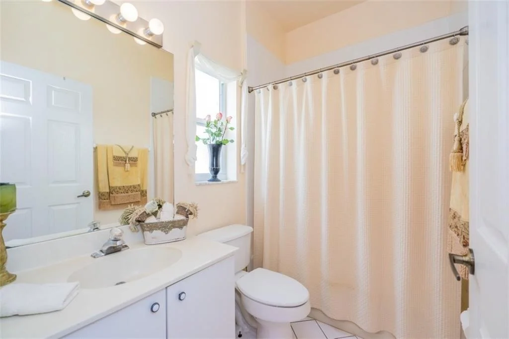 Photo of 7205 SE Magellan Lane