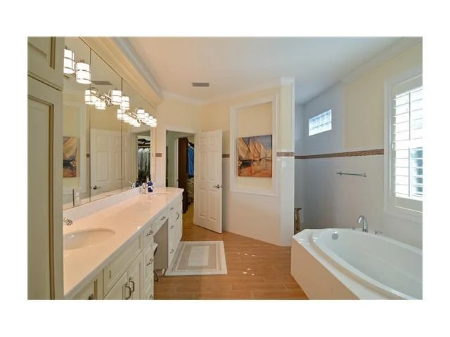 Photo of 34 N River Road